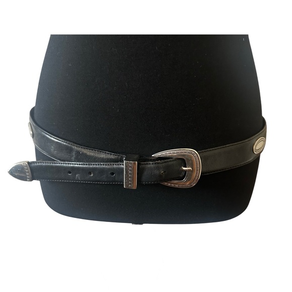 Accessories - EUC Black Leather Belt with Silver Buckle Vintage Western Style